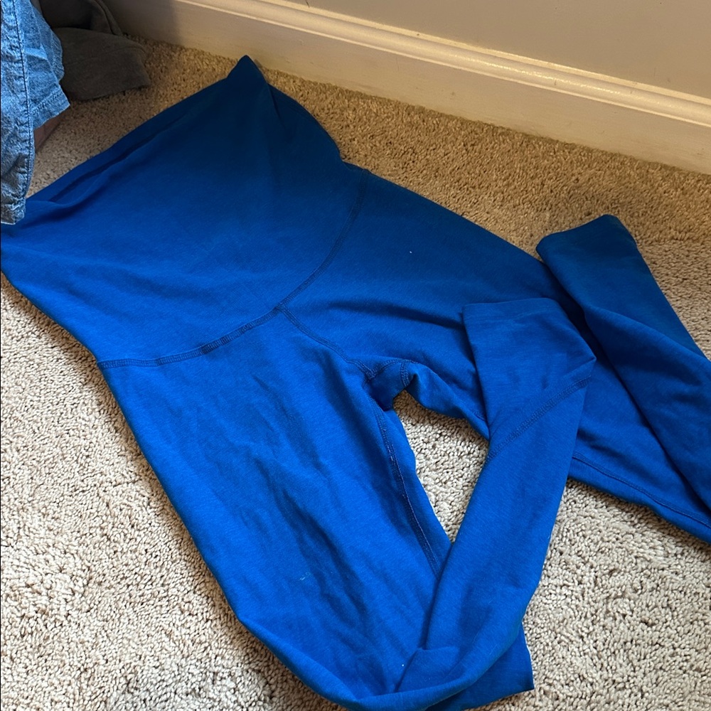 Beyond the Bump Capri Legging Blue